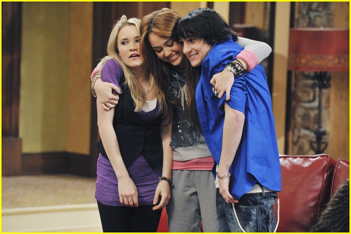 emily osment cody linley end jake 02