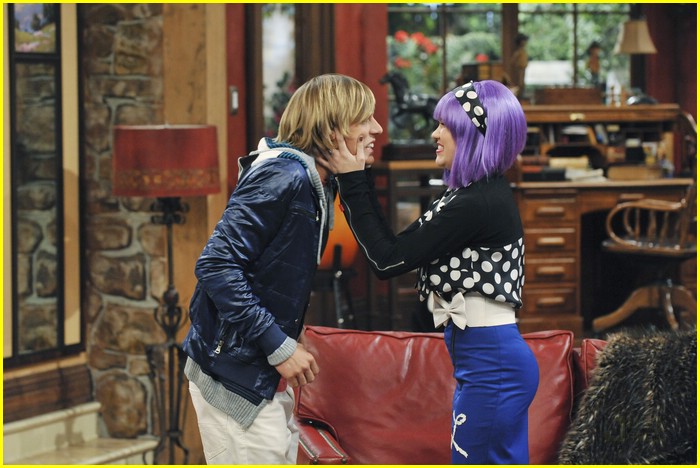 emily osment cody linley end jake 13