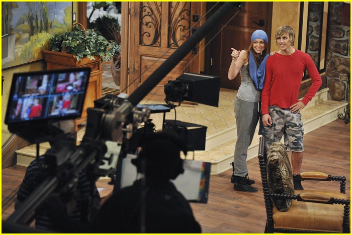 emily osment cody linley end jake 18