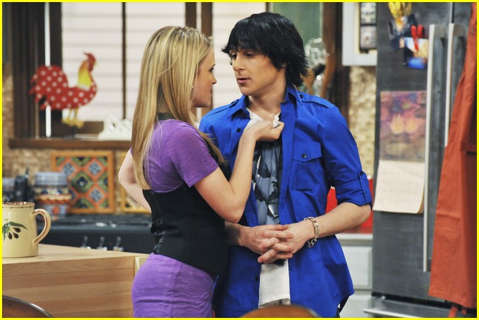 emily osment cody linley end jake 25