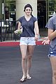 kendall kylie jenner whole foods 02