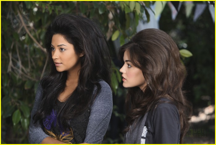 lucy hale shay mitchell blowouts 08