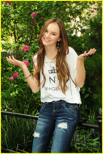 madeline carroll planet hollywood 10