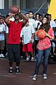 victoria justice chris paul bball 19