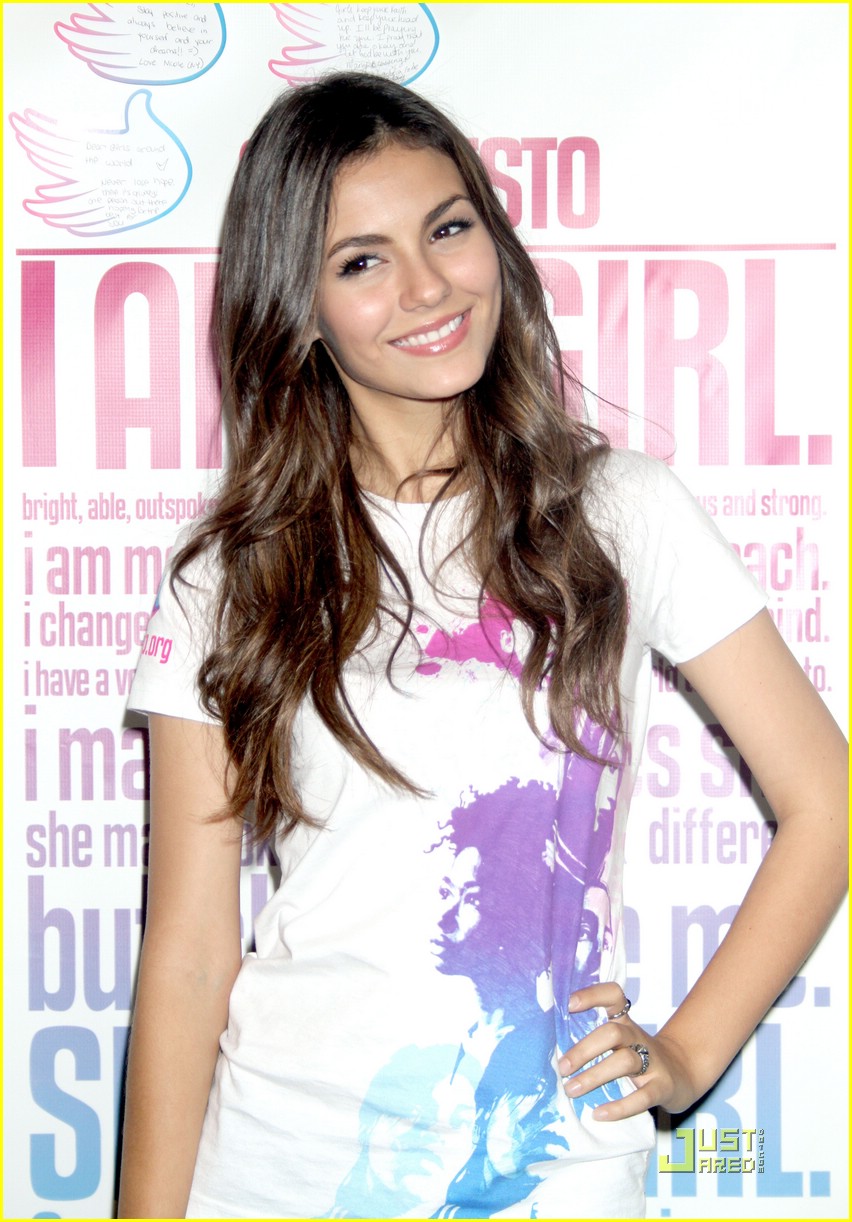 victoria justice girl up 10