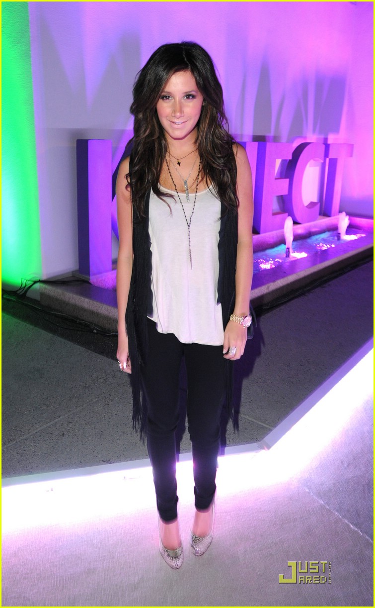 ashley tisdale boogie kinect 11