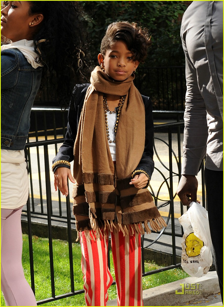 willow smith red streak nyc 10