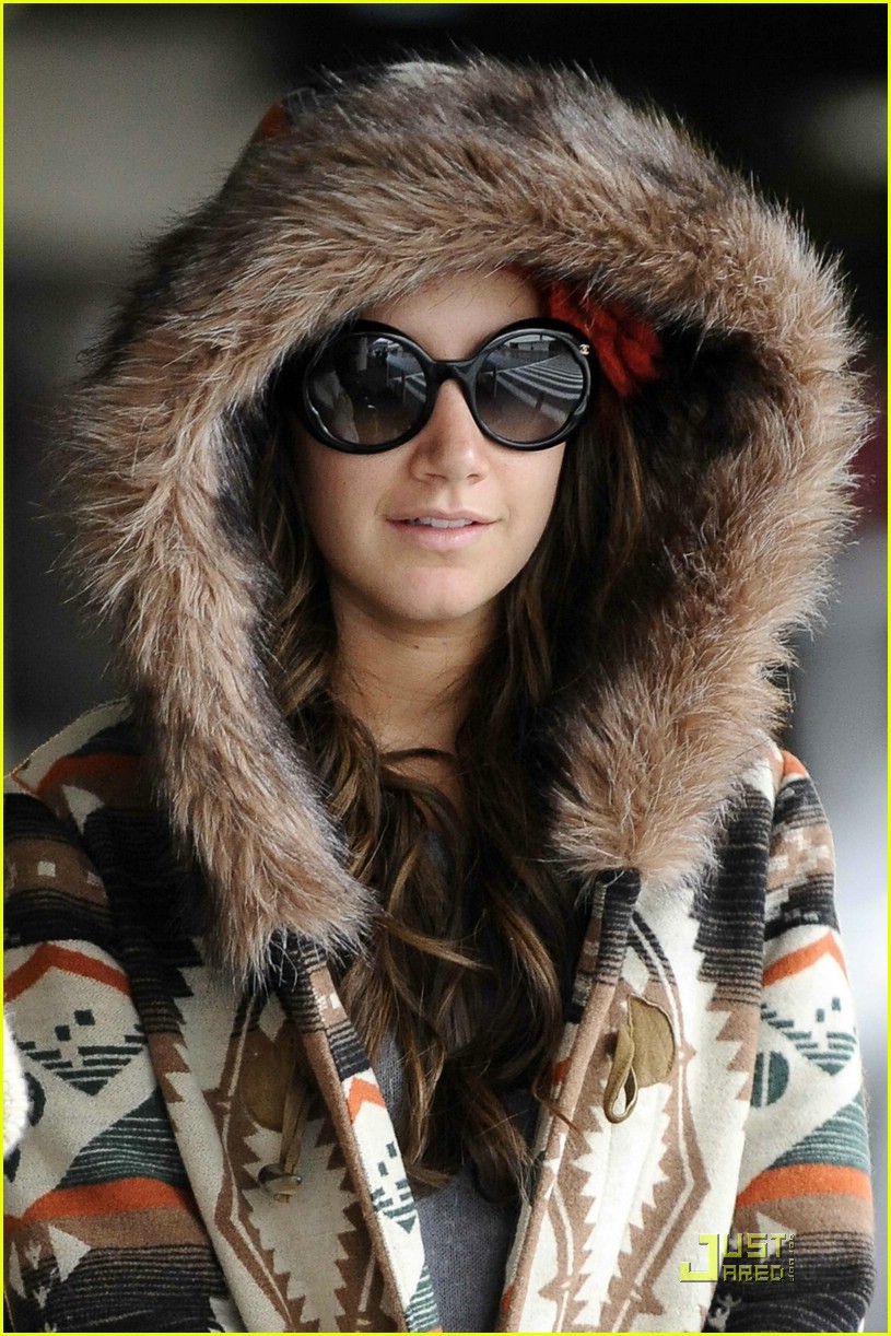 ashley tisdale fur hoodie 04