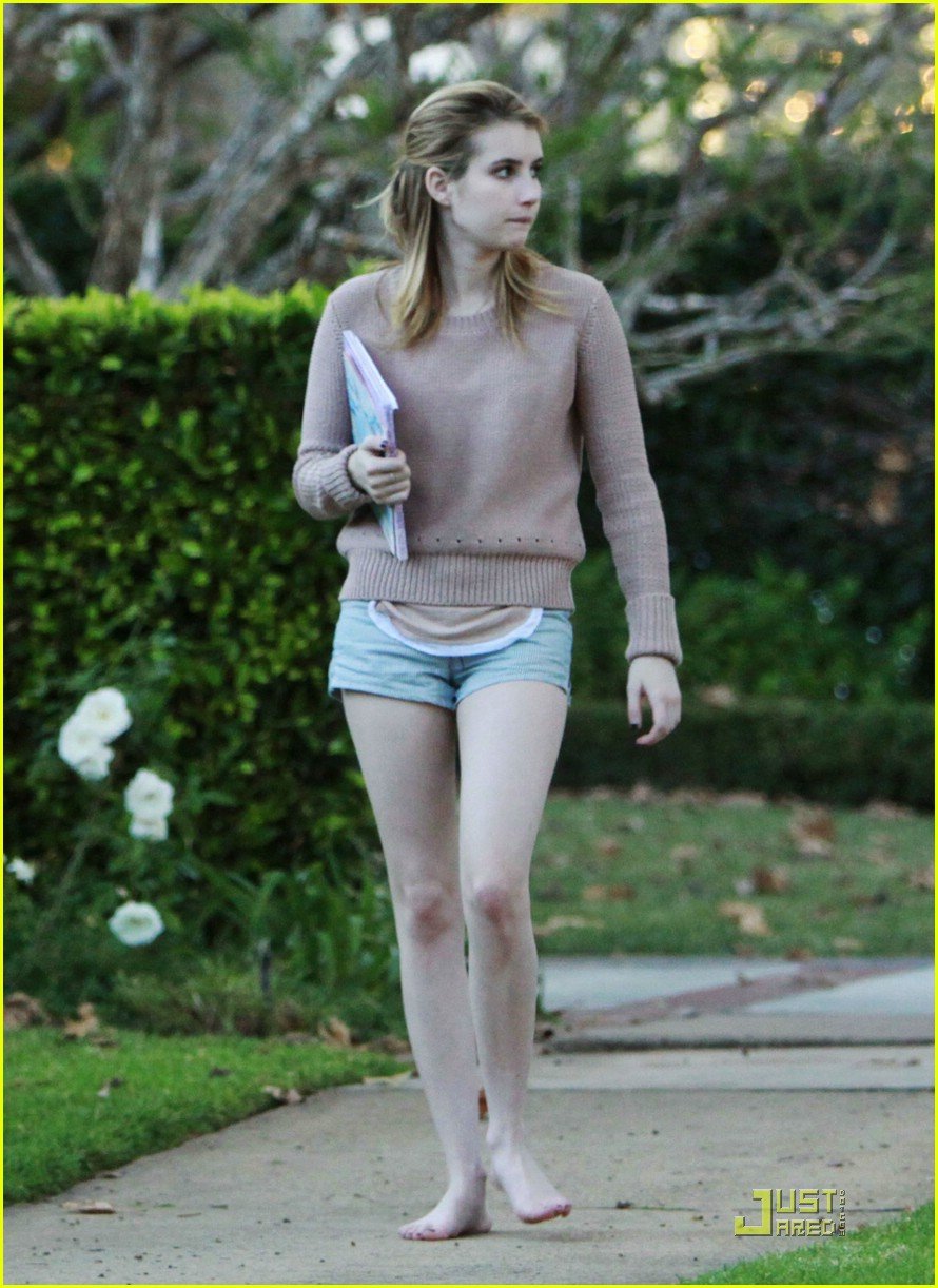 Emma Roberts I'll Be Prince Harry's Wedding Date! Photo 397538