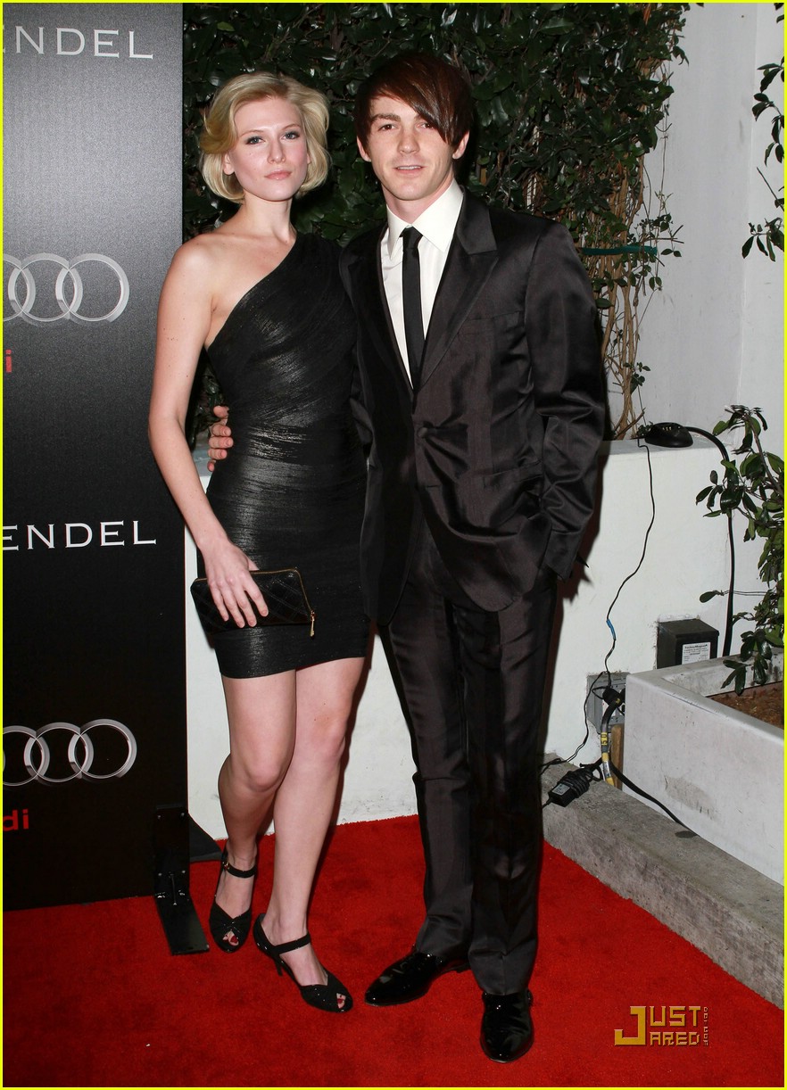 drake bell globes party 12
