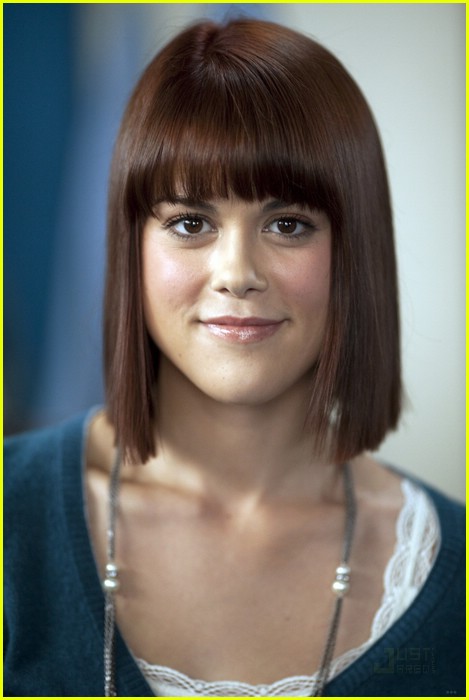 lindsey shaw pll first look 01