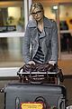 aly michalka vancouver airport 02