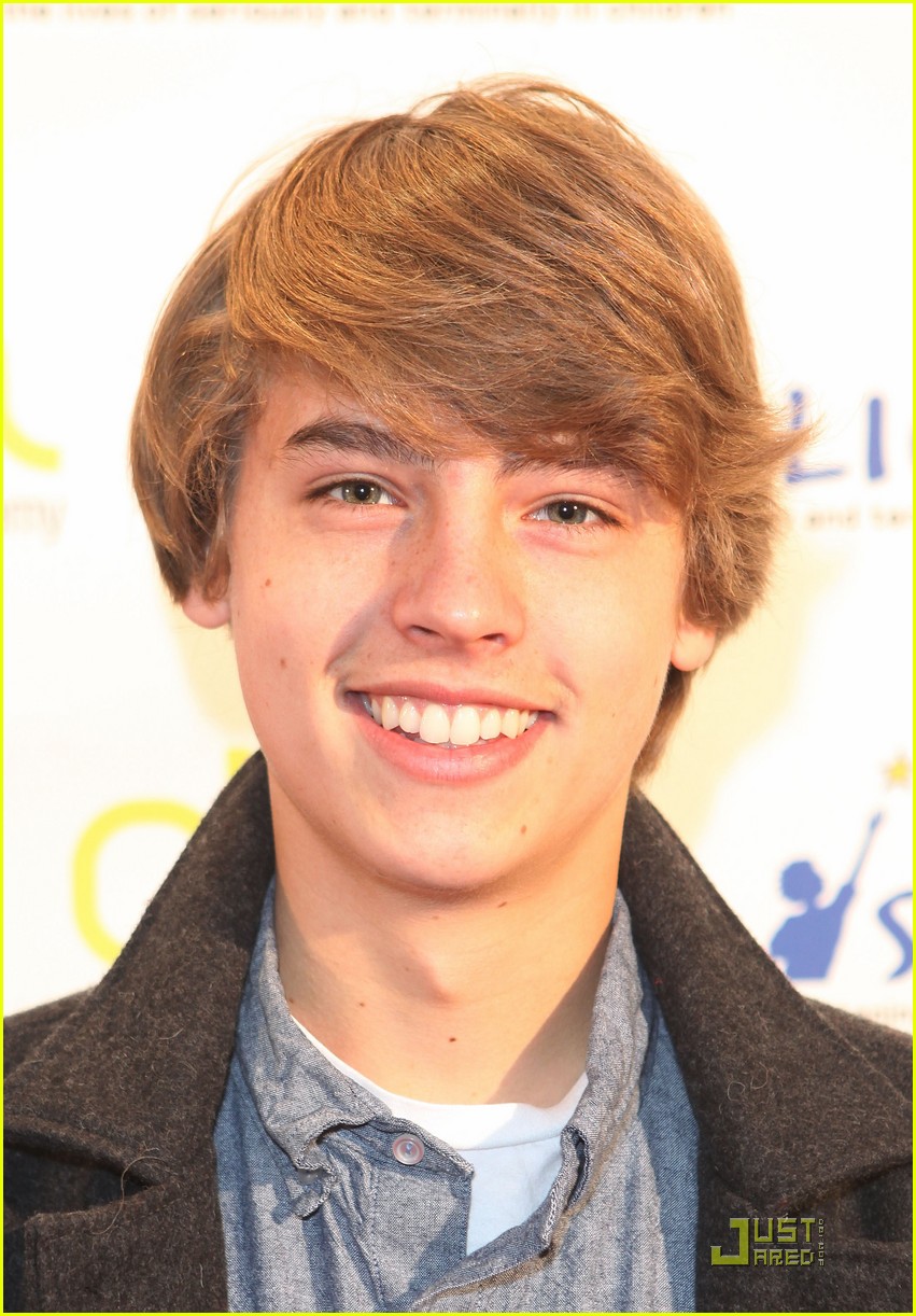 cole dylan sprouse starlight 01