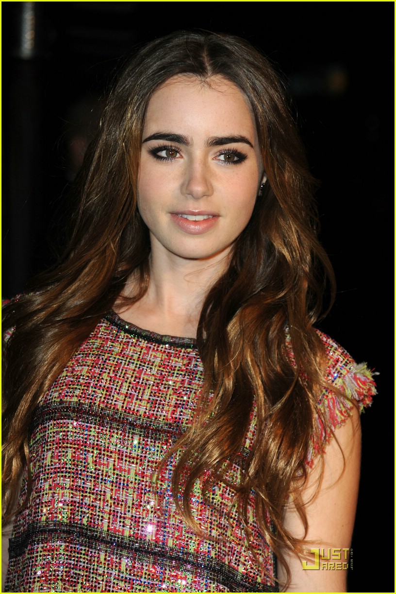 lily collins chanel shopping party 28