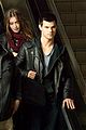 taylor lautner lily collins lax 01