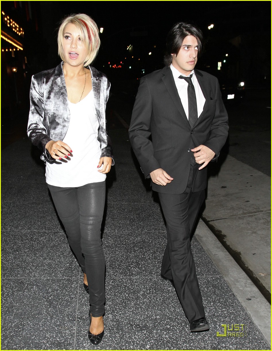 chelsea kane cleos dwts 05