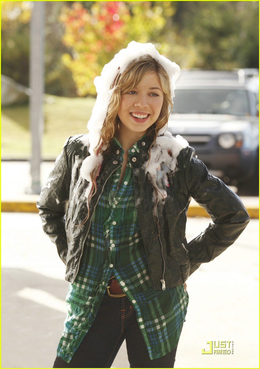 jennette mccurdy best player 03