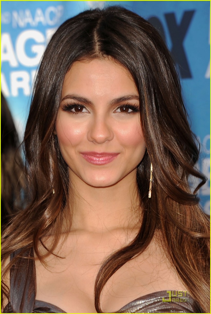 victoria justice naacp image awards 07