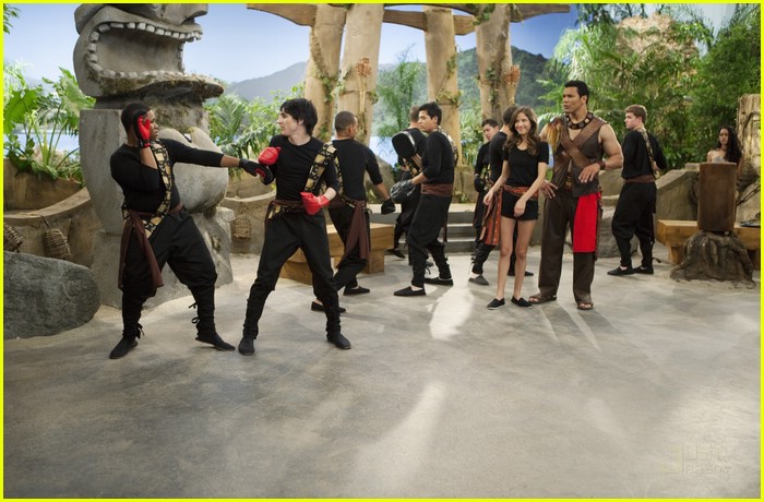 mitchel musso kings fight 10
