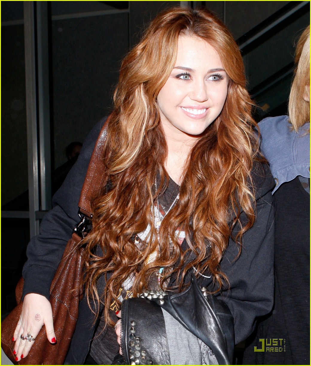 miley cyrus leather lax 03