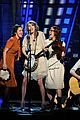 taylor swift entertainer year acm 07
