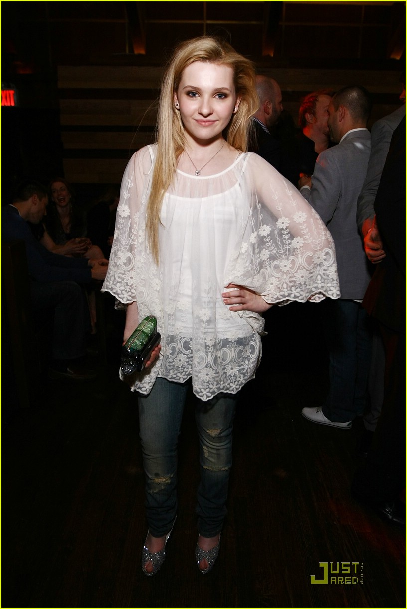 Abigail Breslin 'Fights' for 'Janie Jones' | Photo 415560 - Photo ...