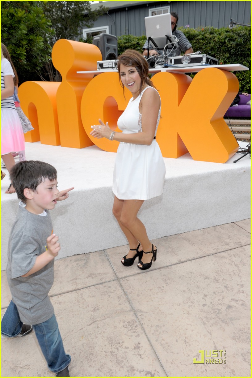 daniella monet iparty victorious 15