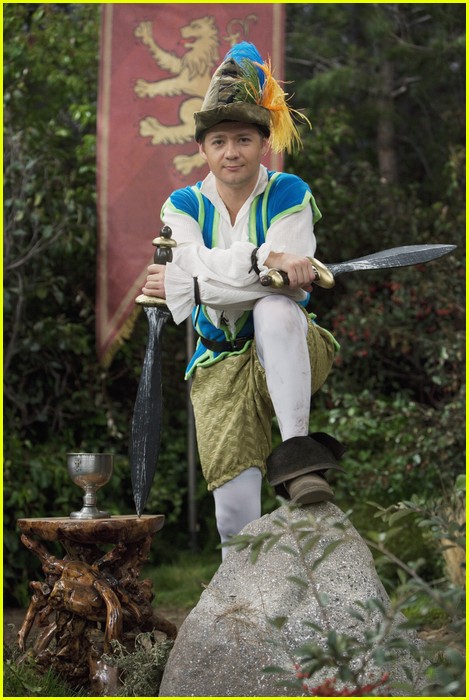 jason earles feather hat 09