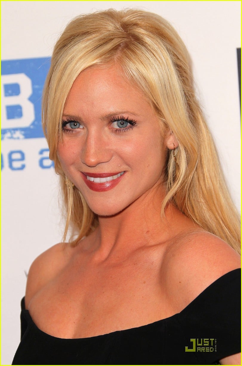 brittany snow be star 03