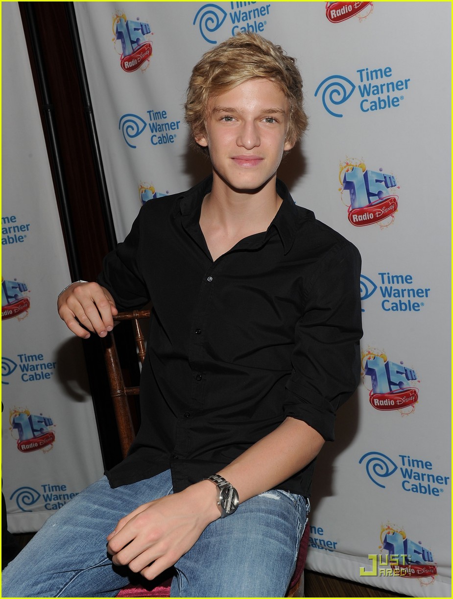 cody simpson rd 15 party 07