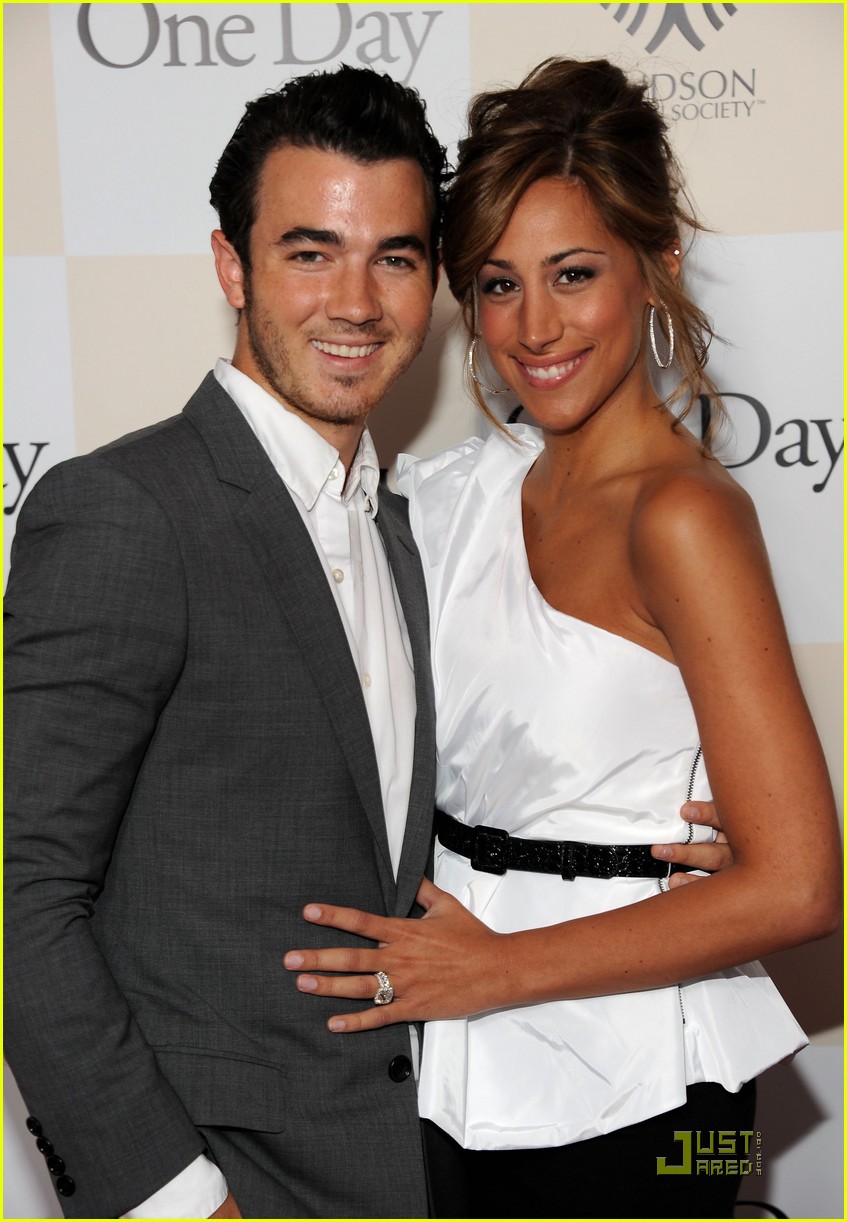 kevin jonas one day 09
