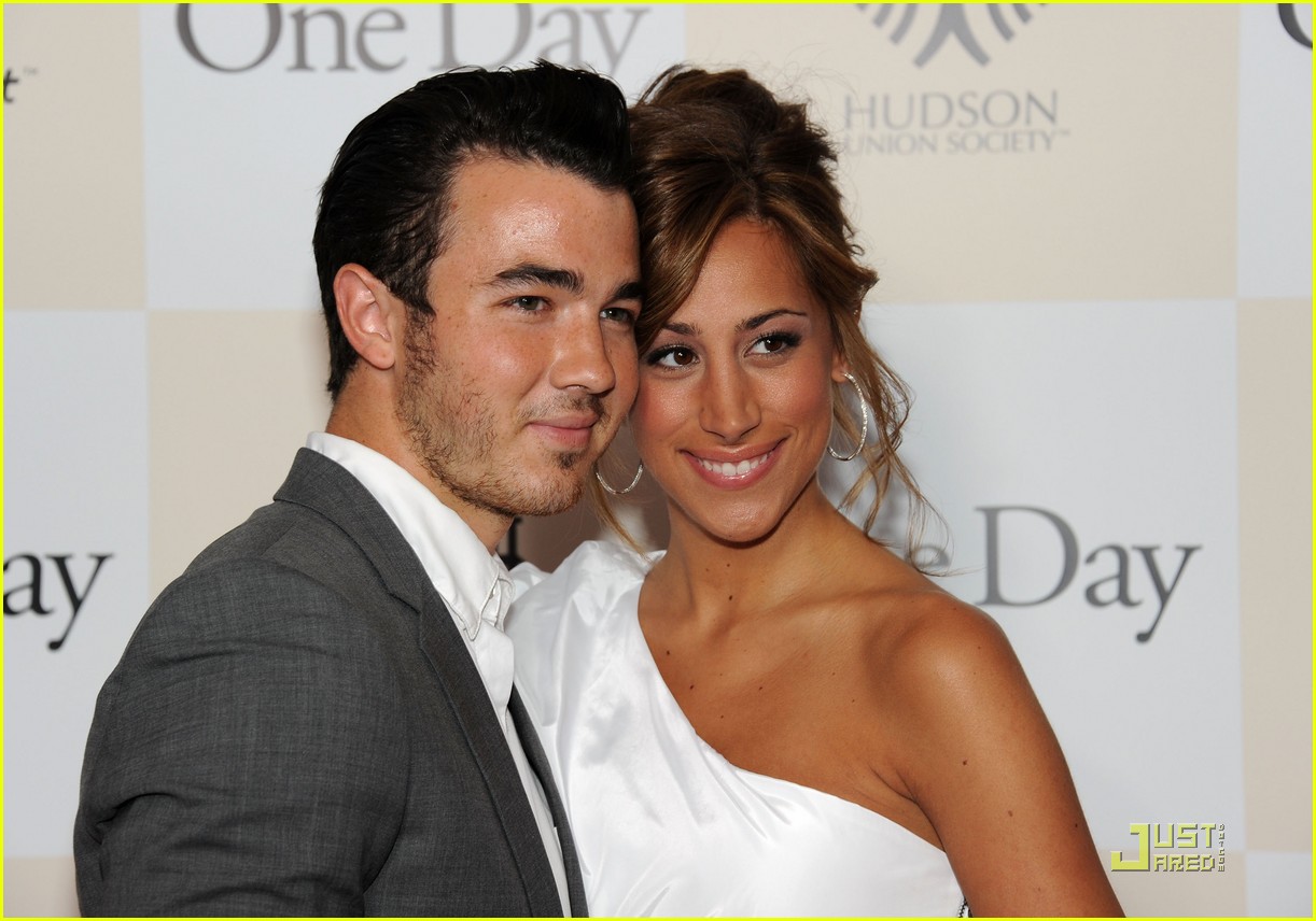 kevin jonas one day 10