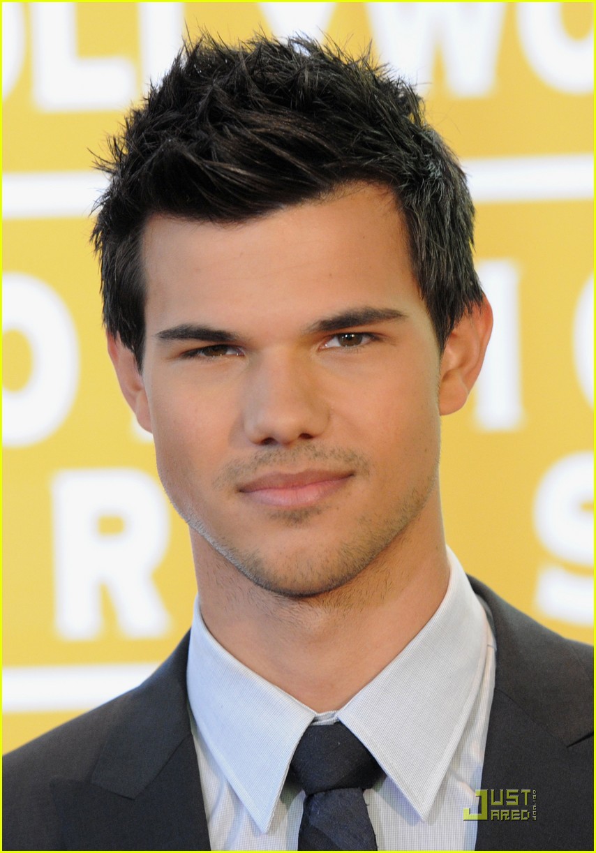 taylor lautner hfpa luncheon 11