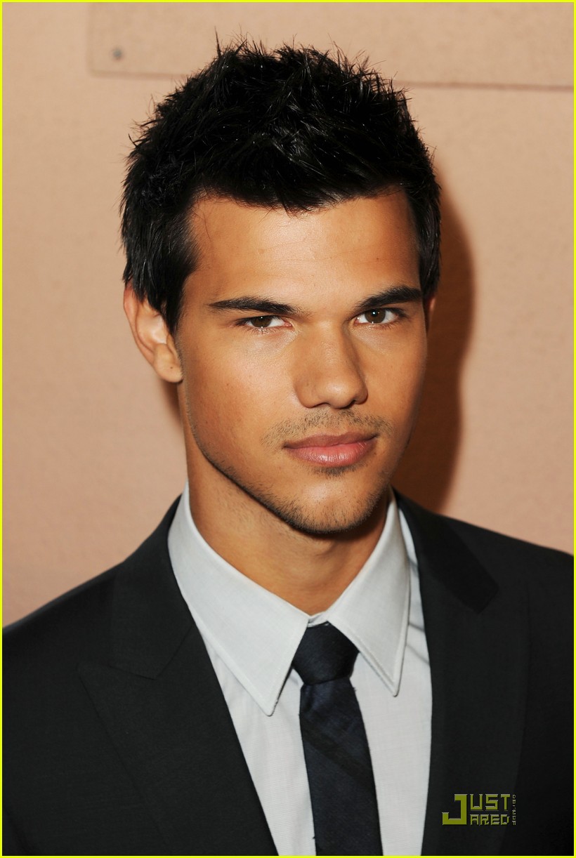 taylor lautner hfpa luncheon 12