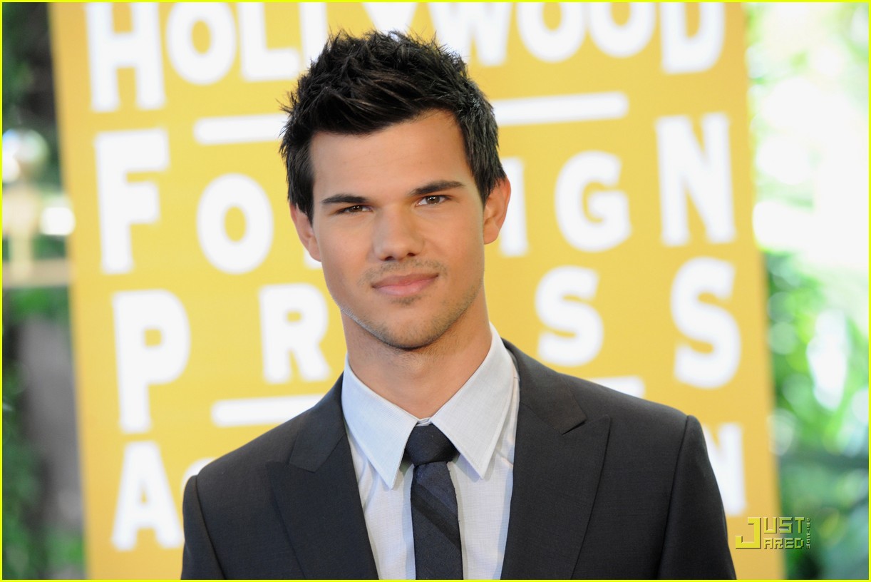 taylor lautner hfpa luncheon 16
