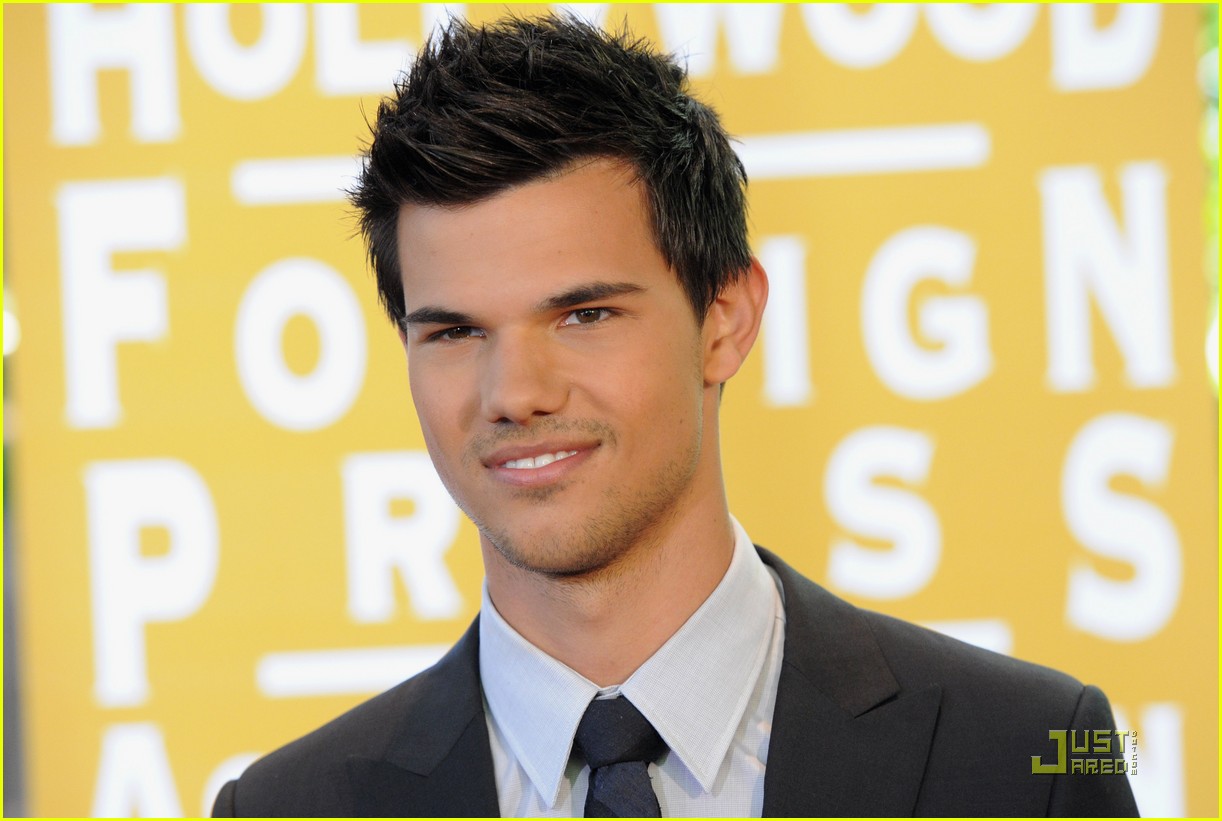 taylor lautner hfpa luncheon 17