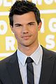 taylor lautner hfpa luncheon 09