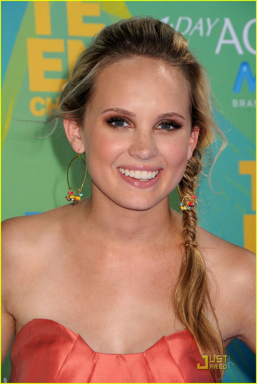 sterling knight meaghan martin tcas 10