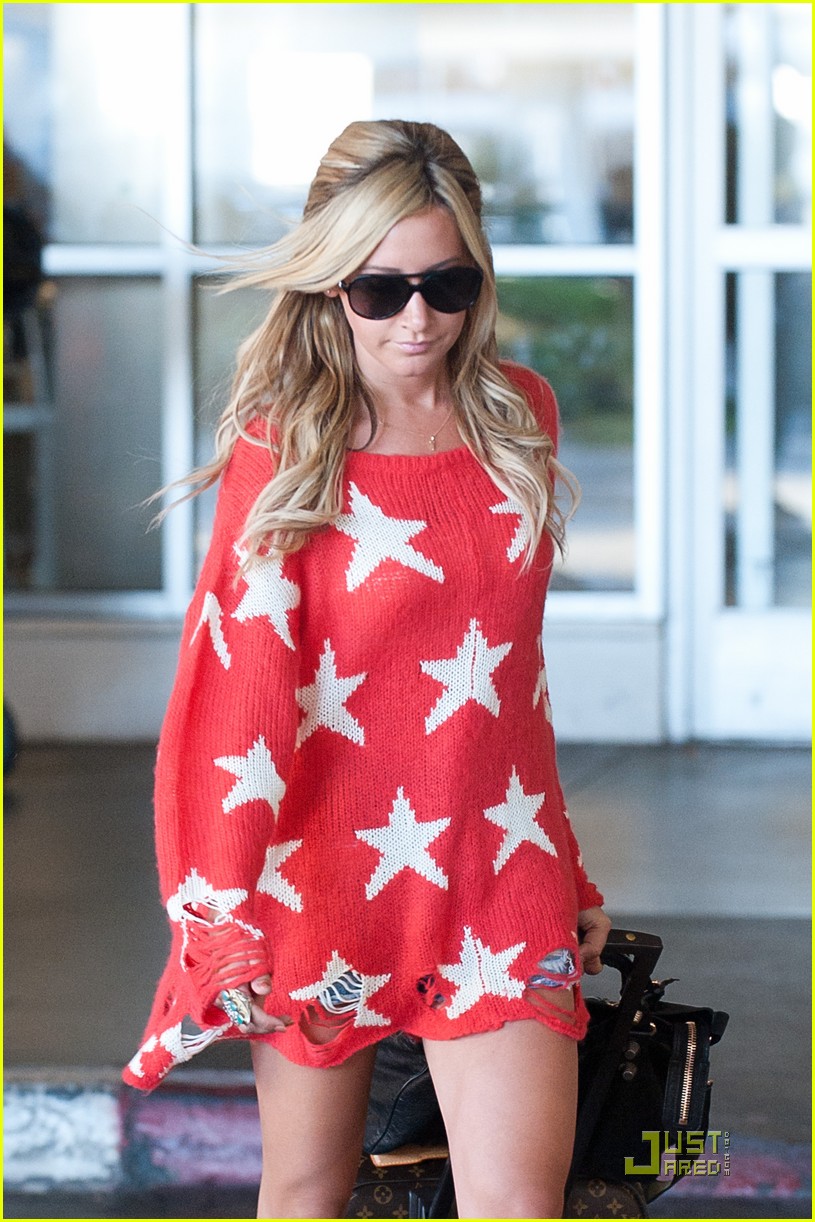 ashley tisdale star sweater 03