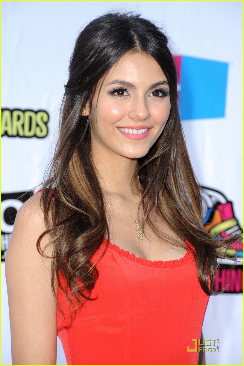 victoria justice do something awards 22