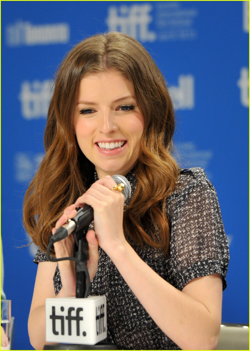 anna kendrick 5050 conference 02