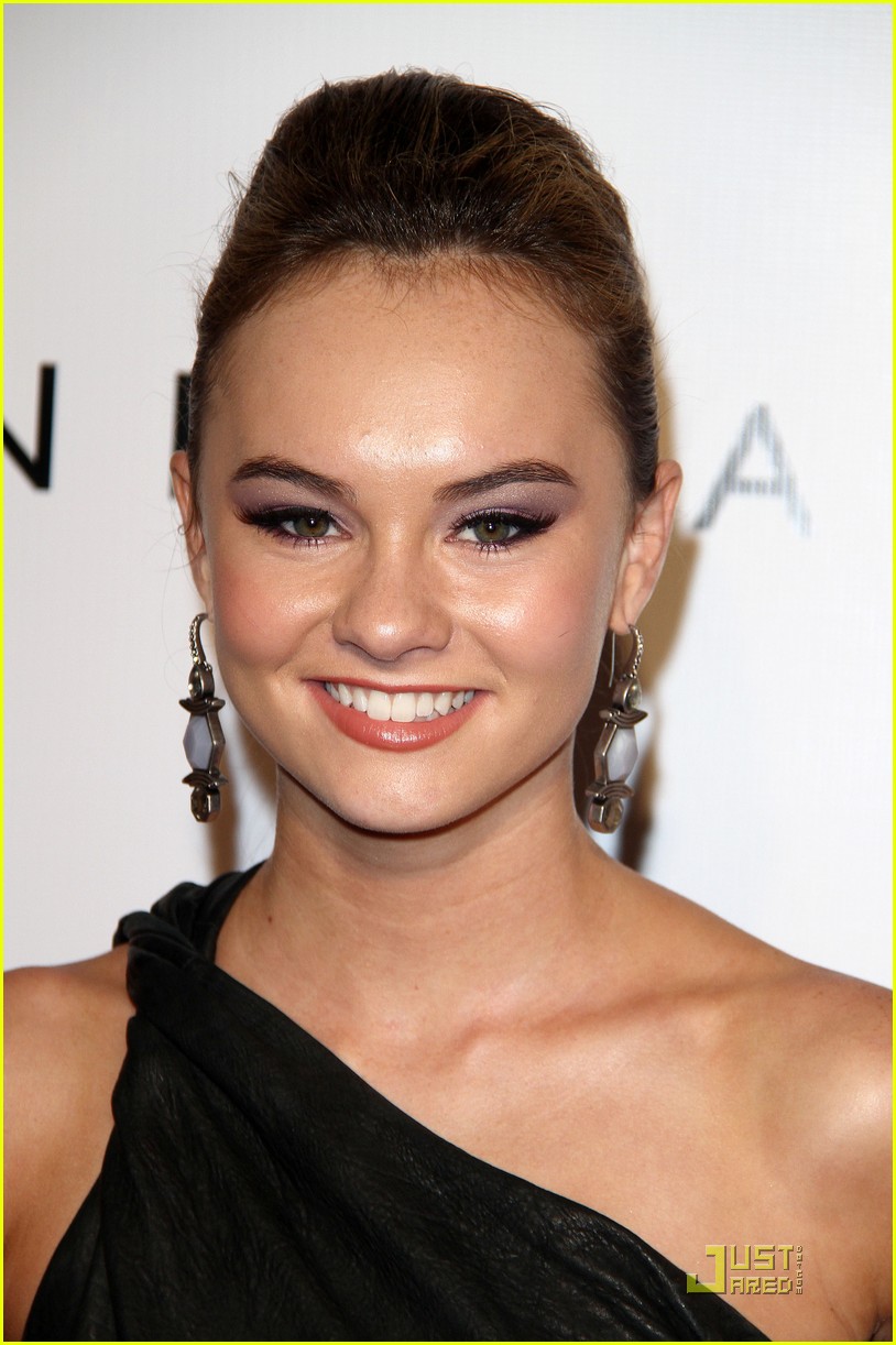 Madeline Carroll Callan McAuliffe Teen Vogue Young Hollywood Party 