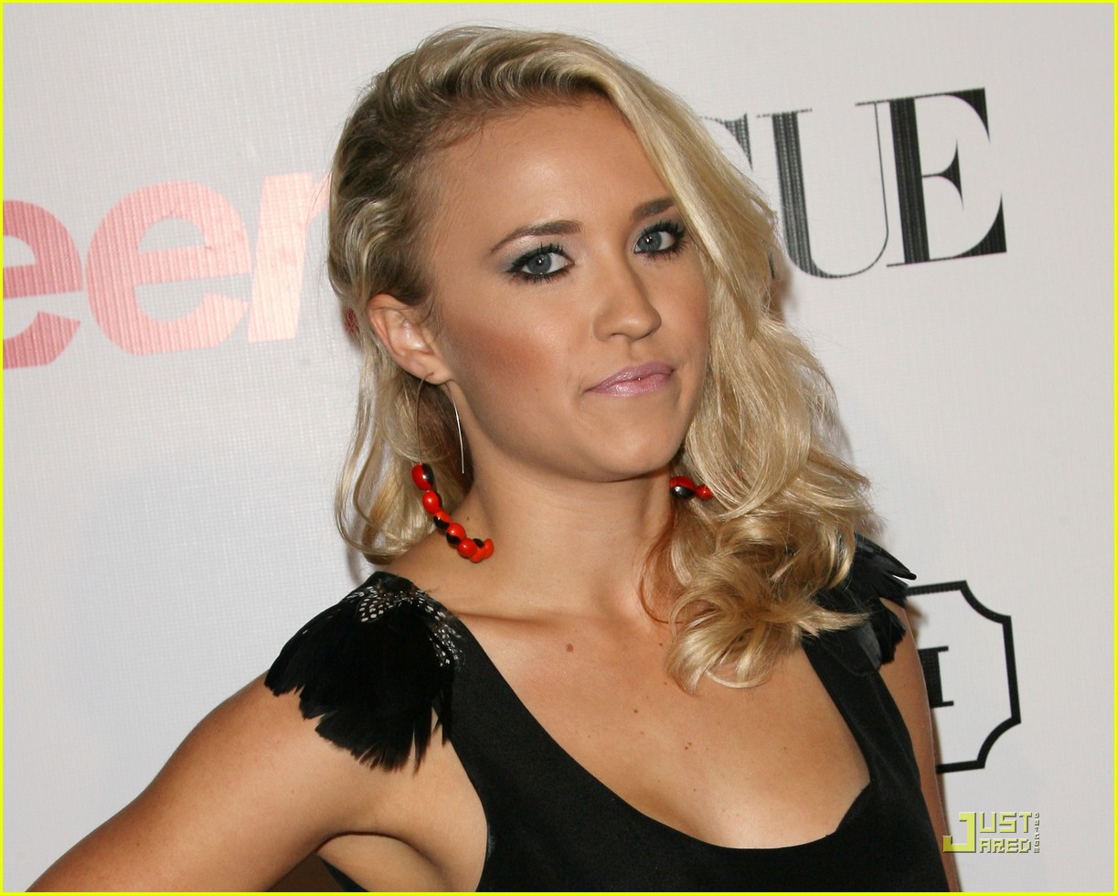 emily osment teen vogue party 15
