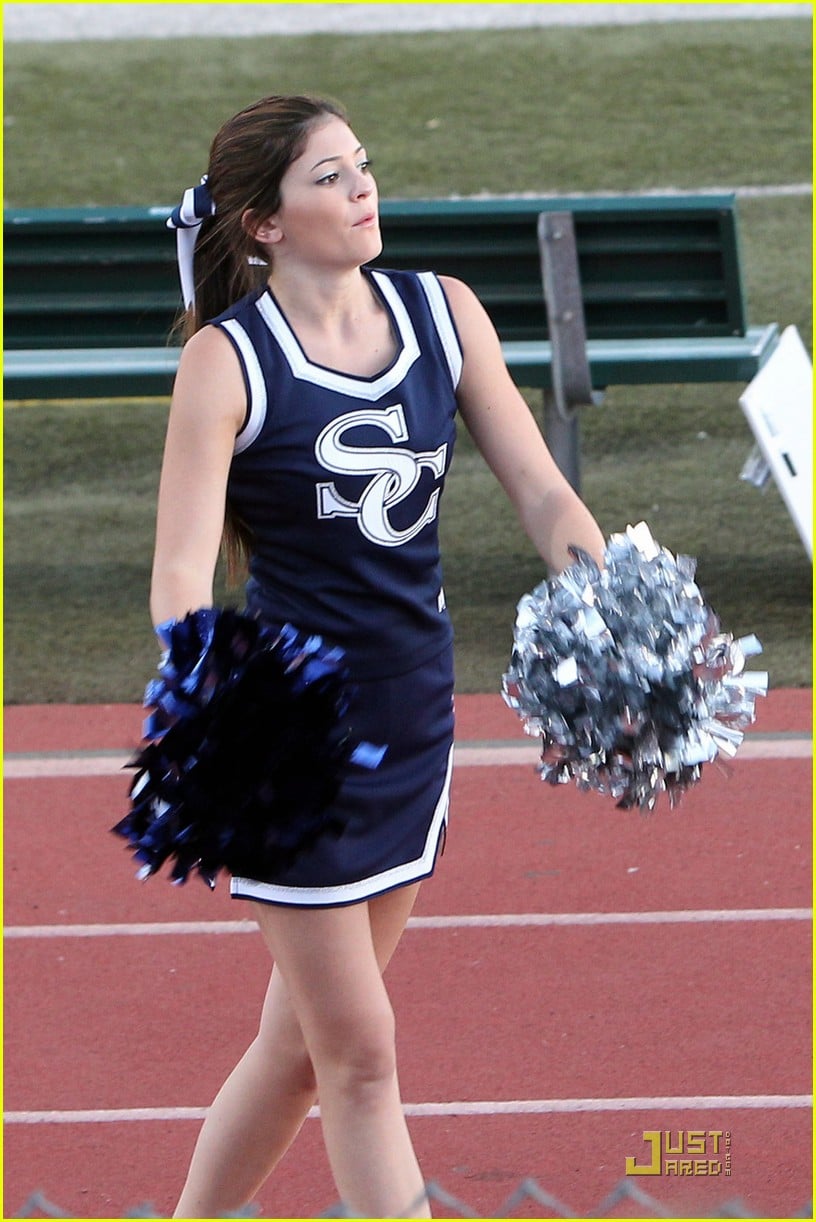 kendall kylie jenner cheer 06