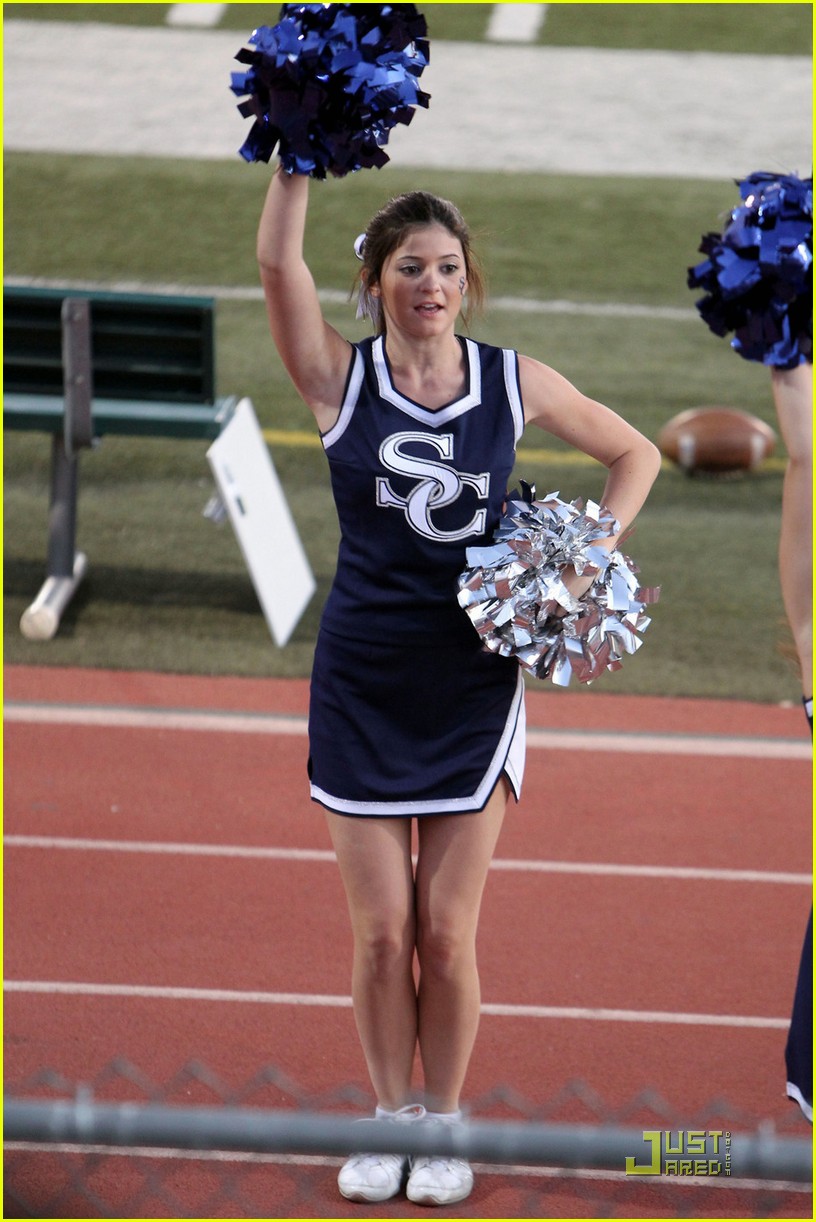 kendall kylie jenner cheer 10
