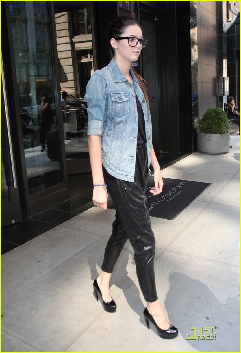 kendall jenner hotel nyc 01