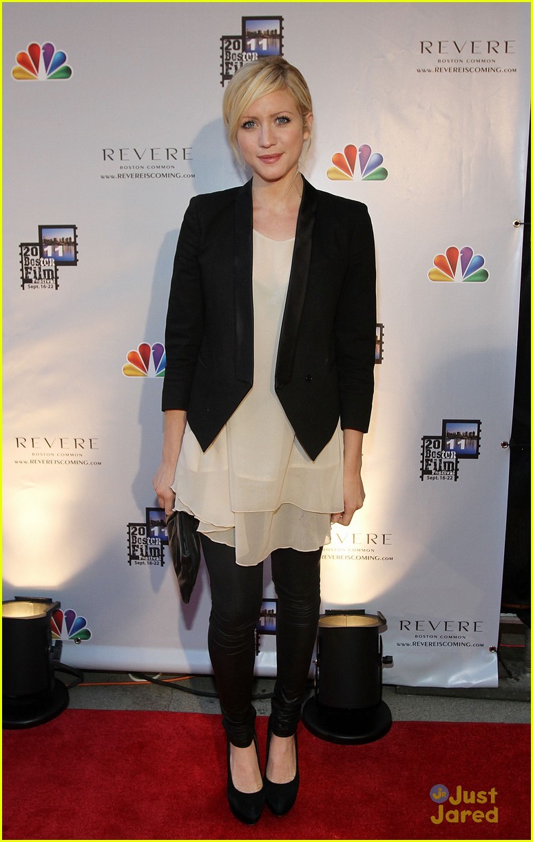 brittany snow love louder party 02