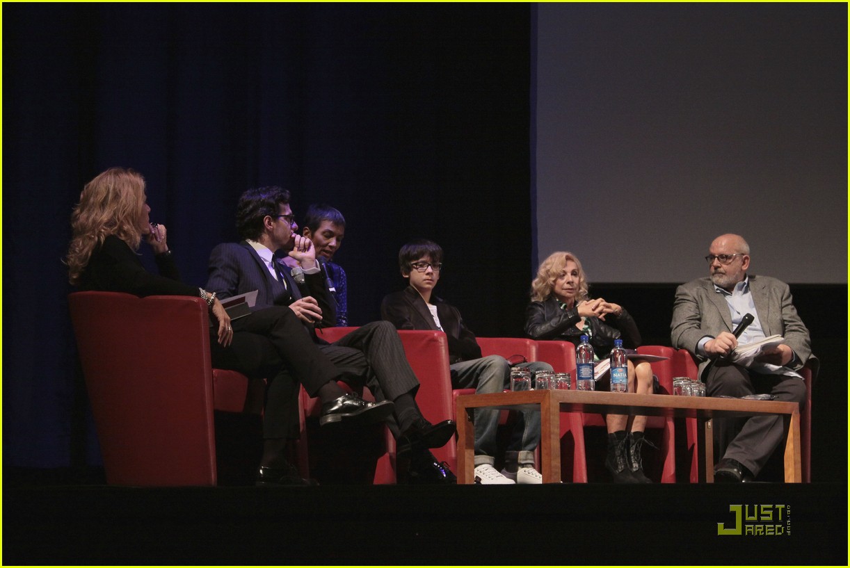 asa butterfield hugo conference 02