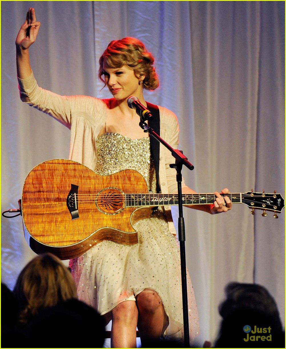 taylor swift songwriter hall fame 05