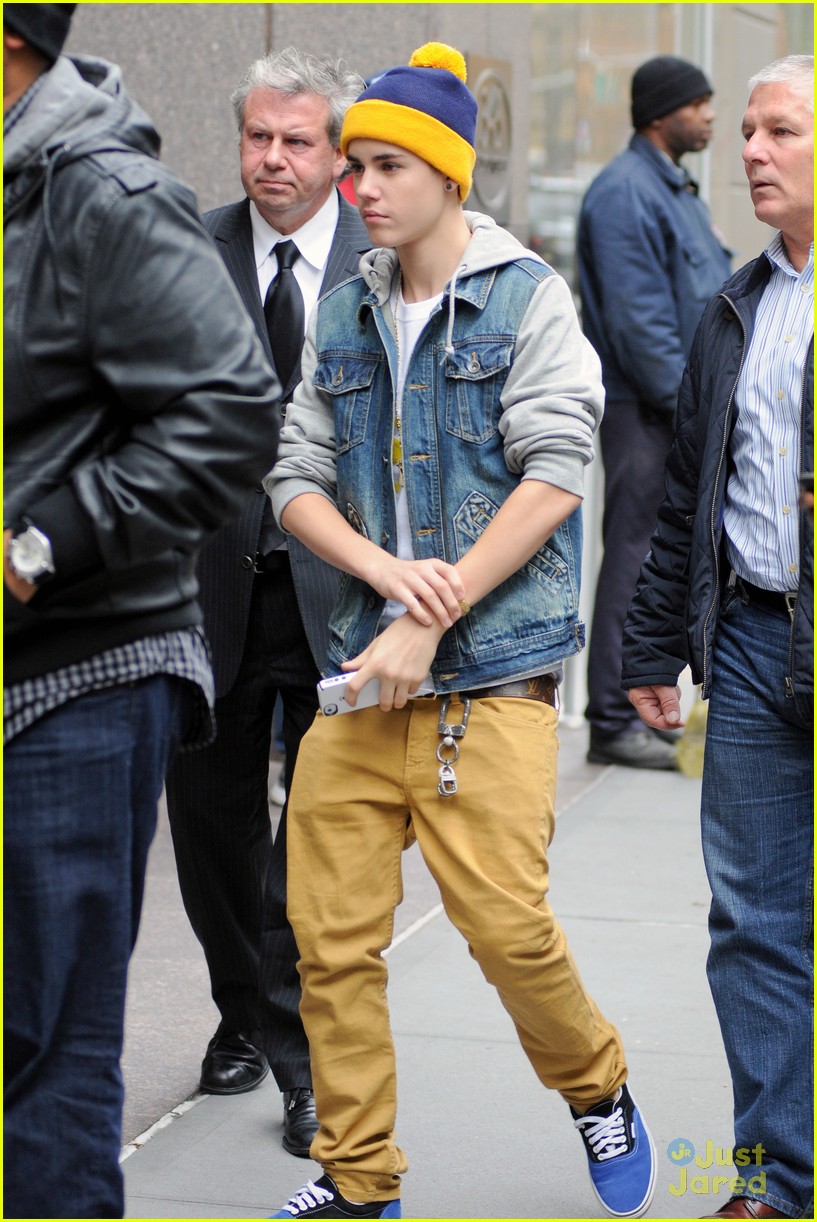 Justin Bieber: Morning Show Man | Photo 448447 - Photo Gallery | Just ...